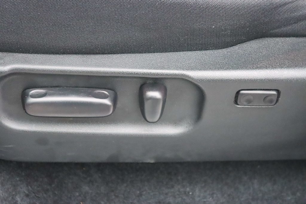 Thumbnail: 2023 Toyota Tacoma - 24