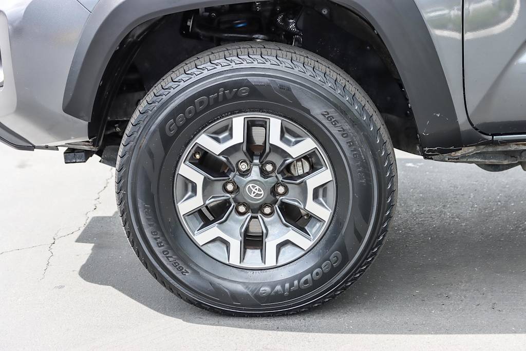 2023 Toyota Tacoma TRD Off-Road 6