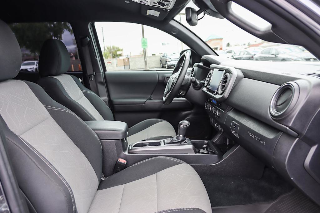 2023 Toyota Tacoma TRD Off-Road 9