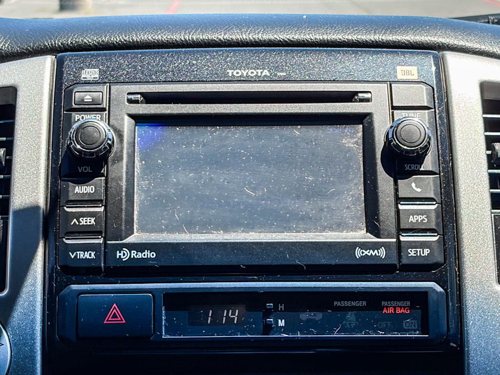 Thumbnail: 2012 Toyota Tacoma - 21