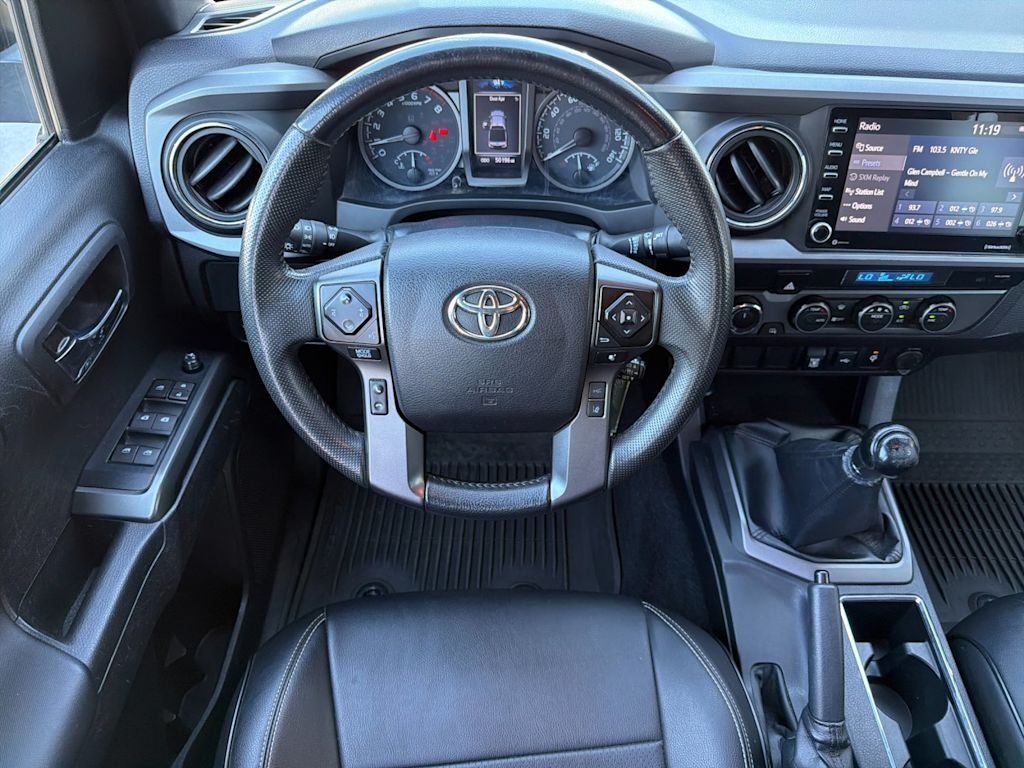 Thumbnail: 2022 Toyota Tacoma - 8