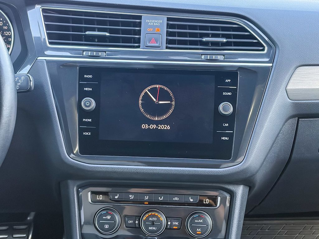 Thumbnail: 2021 Volkswagen Tiguan - 33