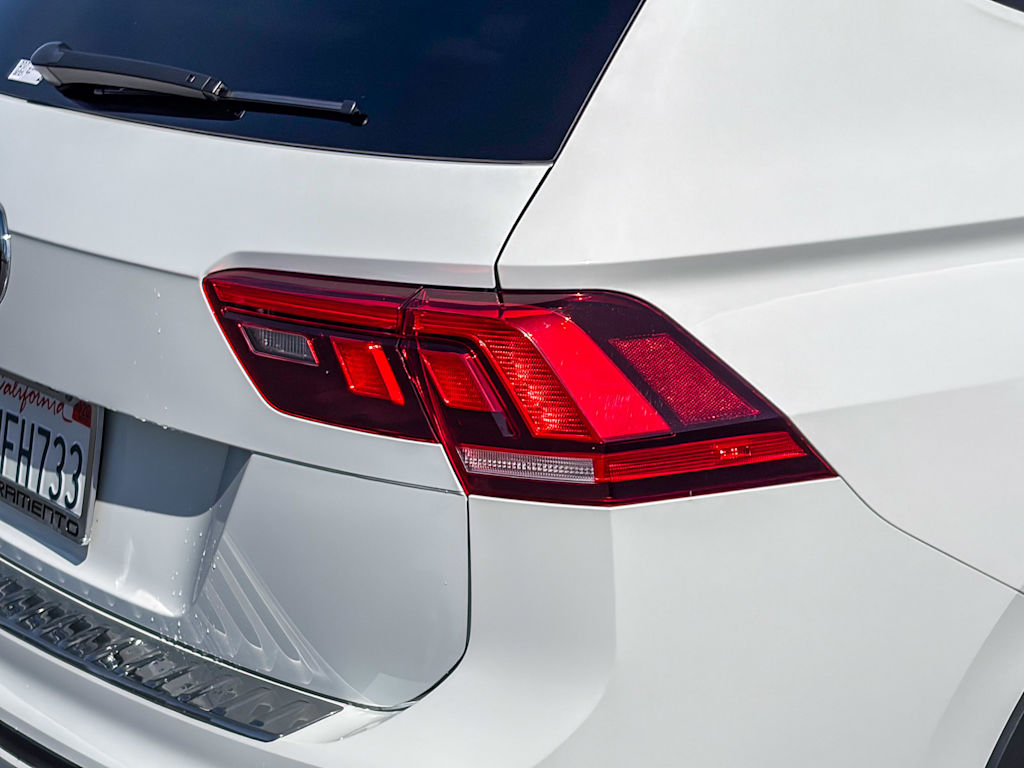 Thumbnail: 2021 Volkswagen Tiguan - 28