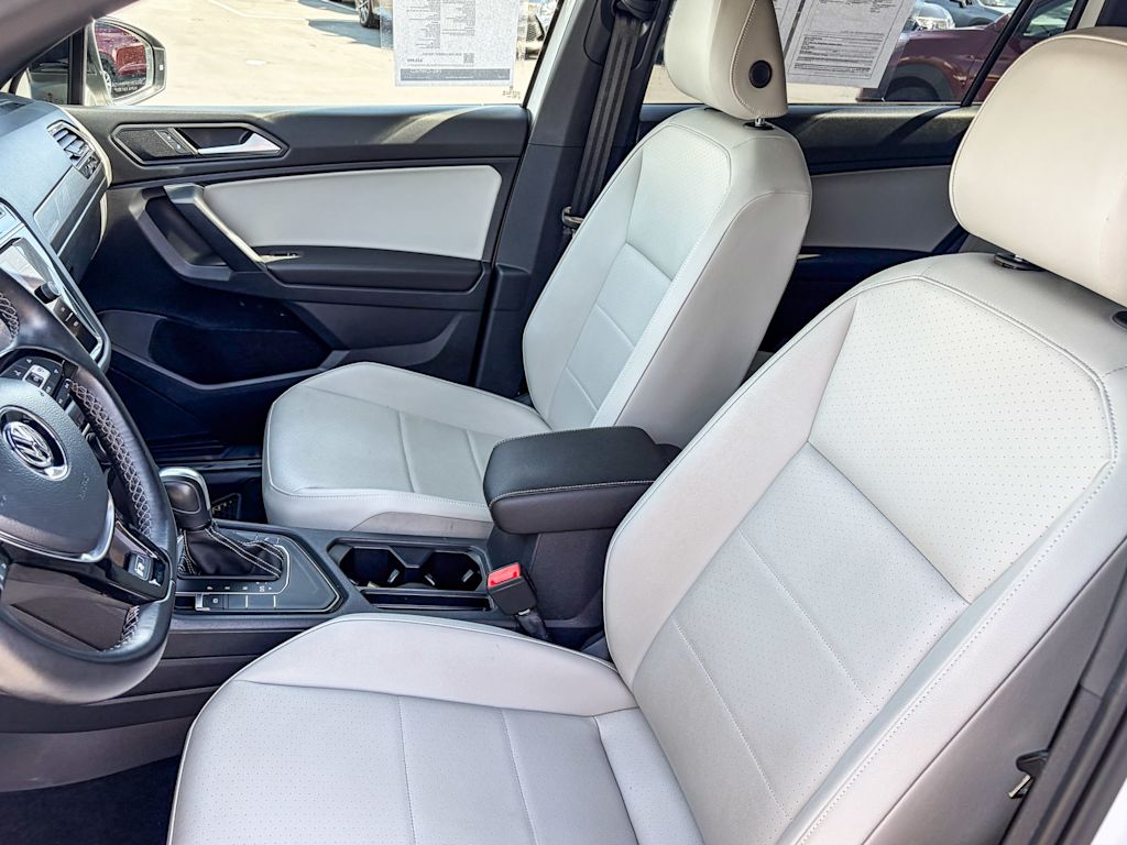 Thumbnail: 2021 Volkswagen Tiguan - 36