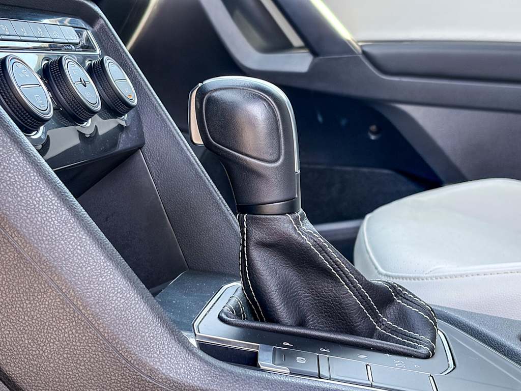 Thumbnail: 2021 Volkswagen Tiguan - 44