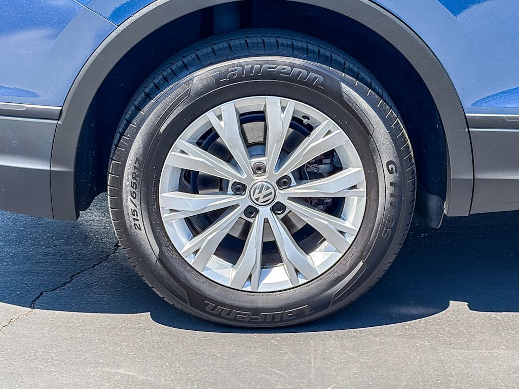 Thumbnail: 2019 Volkswagen Tiguan - 18