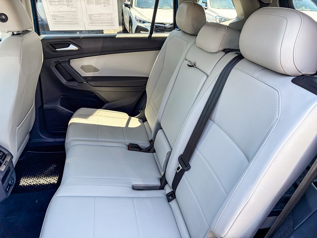 Thumbnail: 2019 Volkswagen Tiguan - 9