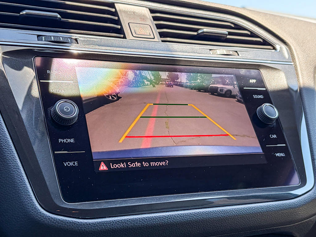 Thumbnail: 2019 Volkswagen Tiguan - 10