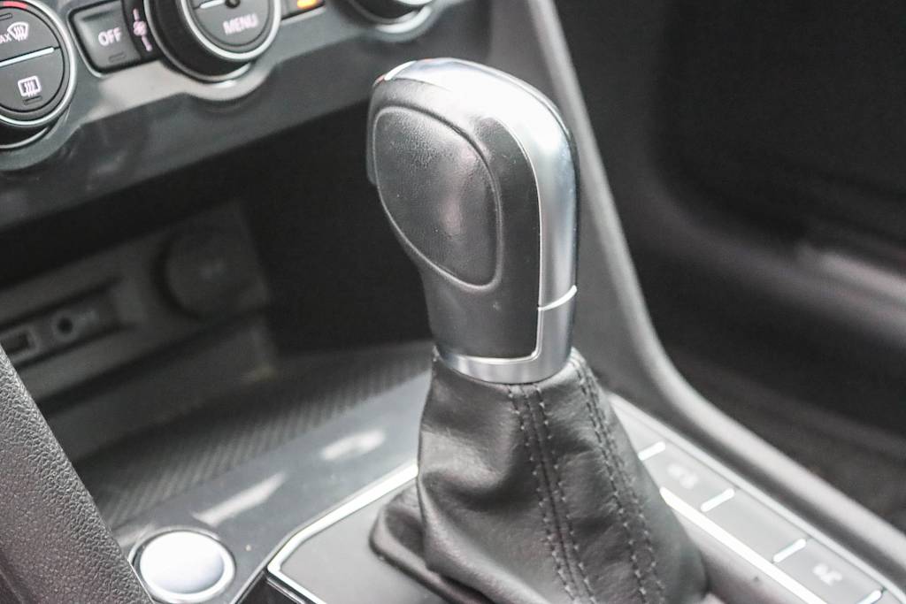 Thumbnail: 2019 Volkswagen Tiguan - 13