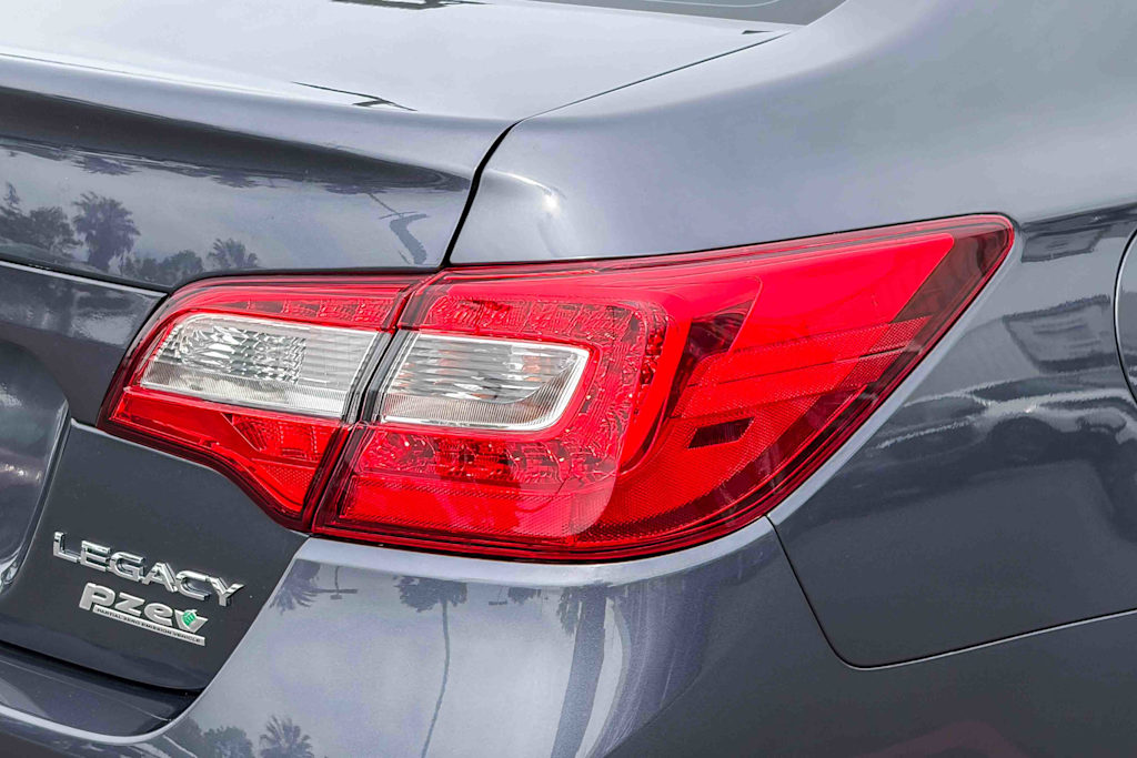 Thumbnail: 2017 Subaru Legacy - 19