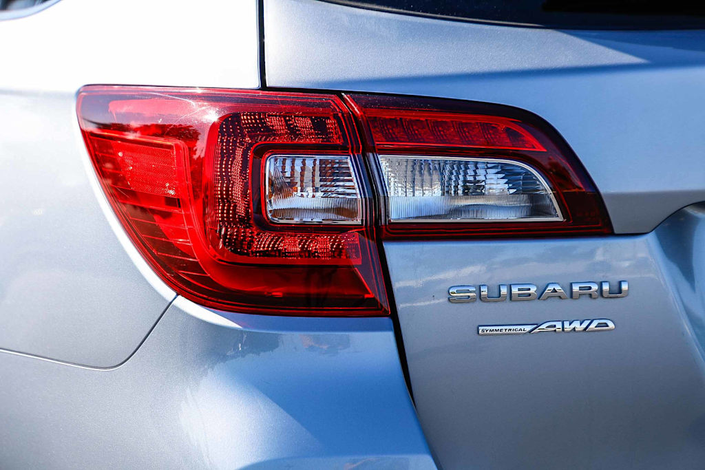 Thumbnail: 2016 Subaru Outback - 21
