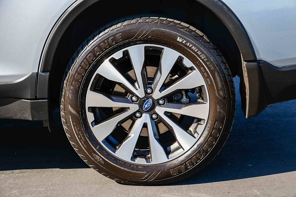 Thumbnail: 2016 Subaru Outback - 22