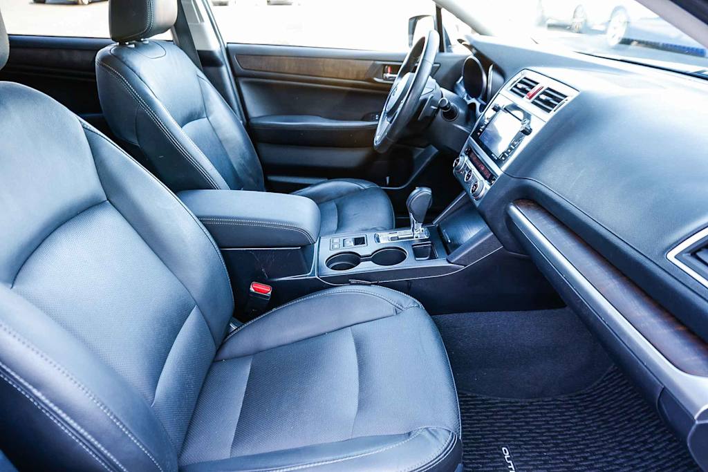 Thumbnail: 2016 Subaru Outback - 7