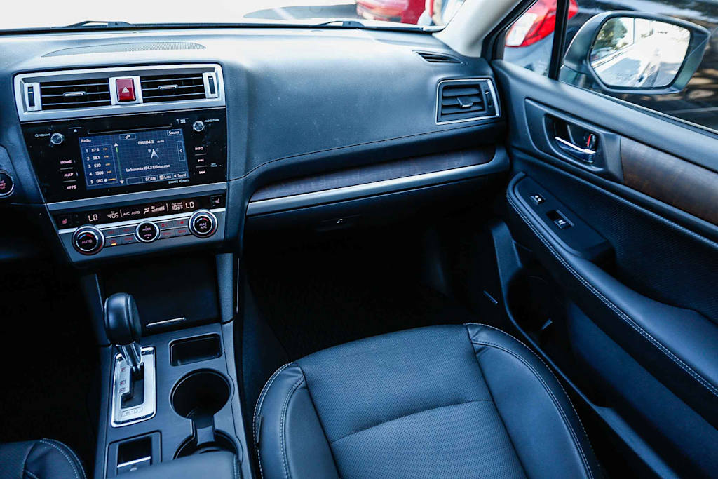 Thumbnail: 2016 Subaru Outback - 11