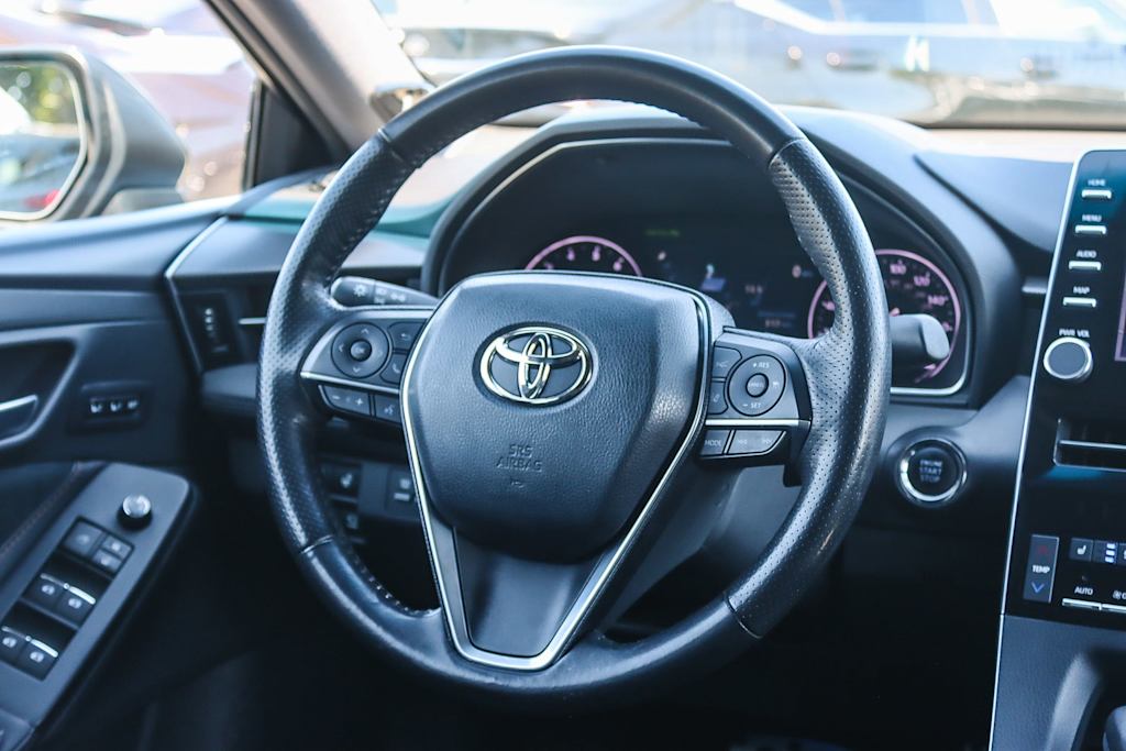 Thumbnail: 2019 Toyota Avalon - 8
