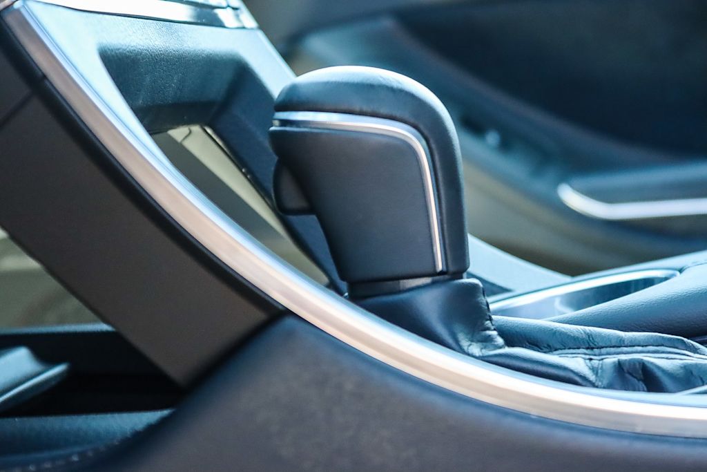 Thumbnail: 2019 Toyota Avalon - 25