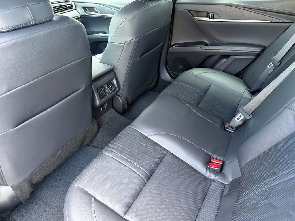 Thumbnail: 2025 Toyota Camry - 11