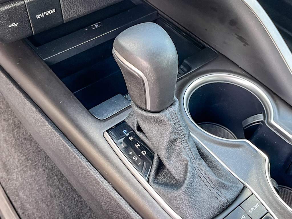 Thumbnail: 2024 Toyota Camry - 14