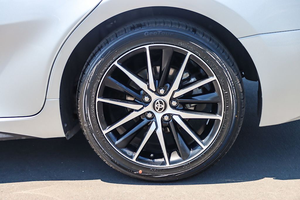 Thumbnail: 2022 Toyota Camry - 6