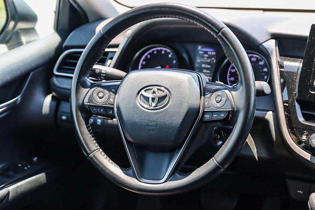 Thumbnail: 2022 Toyota Camry - 8