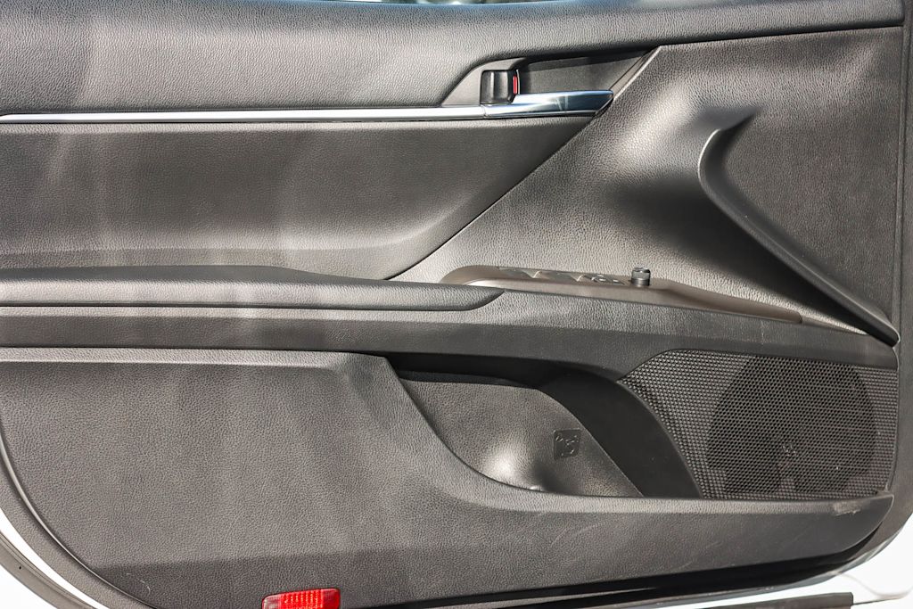 Thumbnail: 2023 Toyota Camry - 23