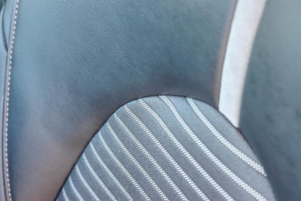 Thumbnail: 2023 Toyota Camry - 27