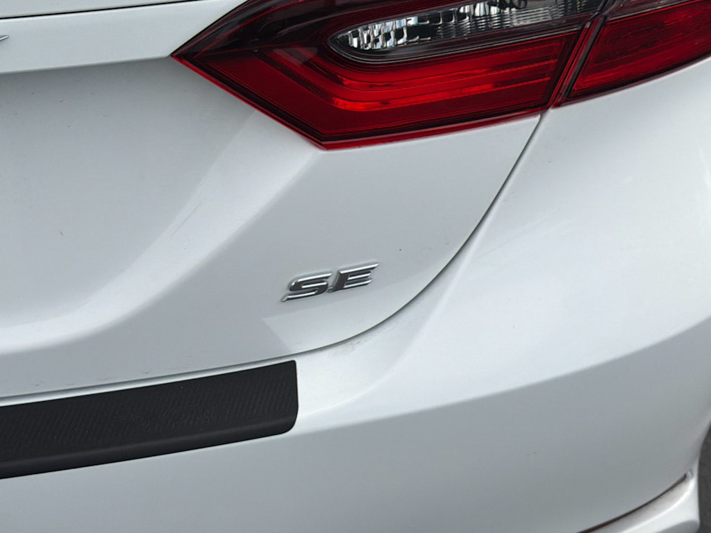 Thumbnail: 2024 Toyota Camry - 30