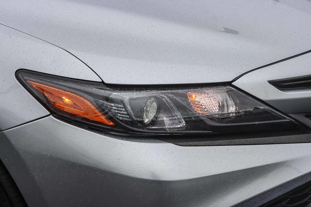 Thumbnail: 2021 Toyota Camry - 19