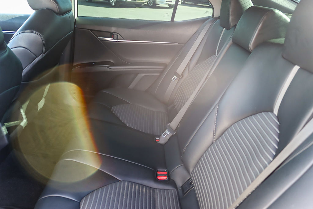 Thumbnail: 2020 Toyota Camry - 10