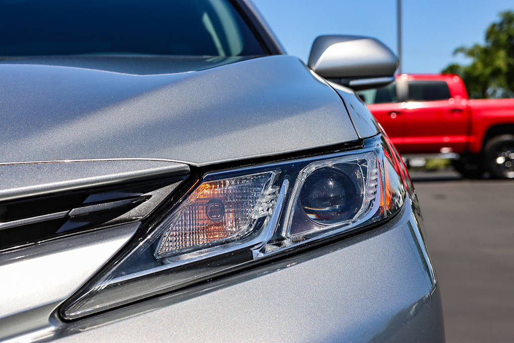 2020 Toyota Camry LE 18