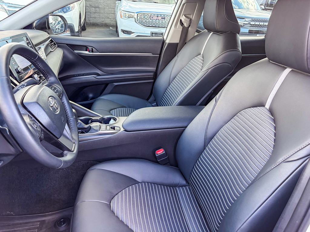 Thumbnail: 2024 Toyota Camry - 11