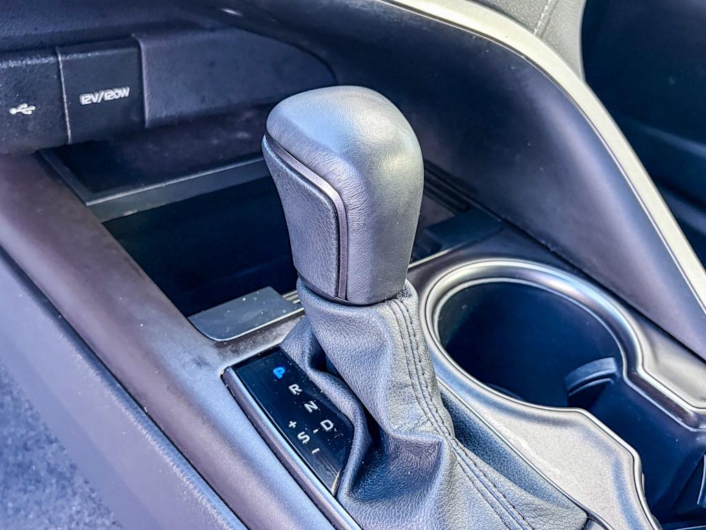 Thumbnail: 2024 Toyota Camry - 14