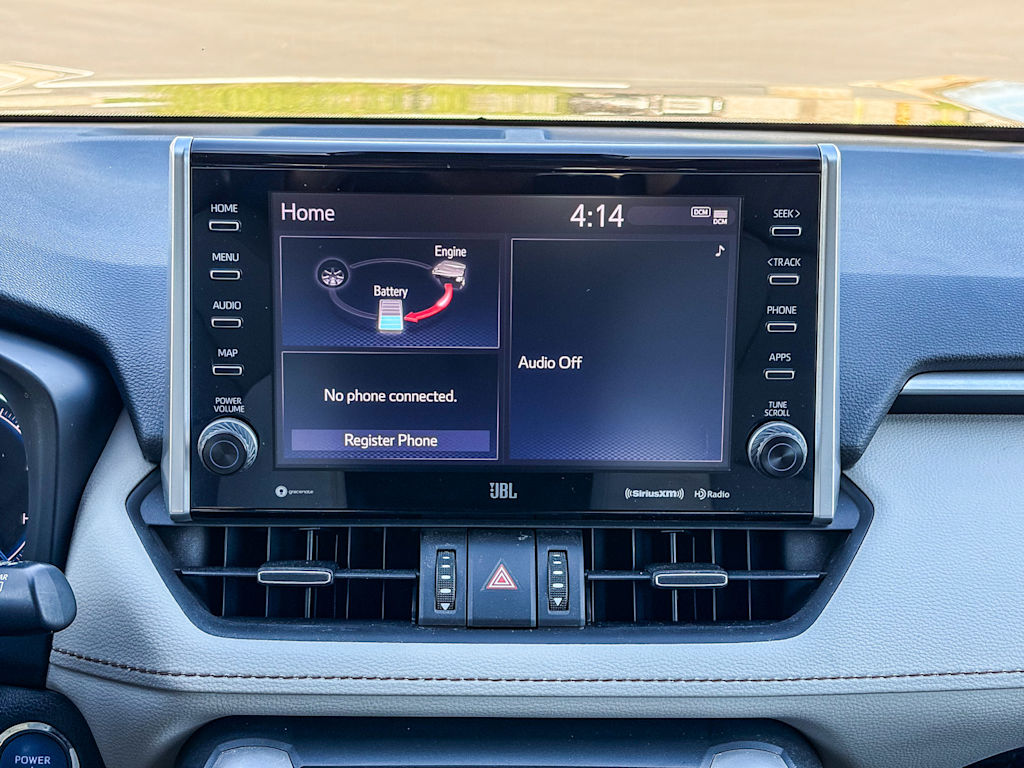 Thumbnail: 2022 Toyota RAV4 - 21