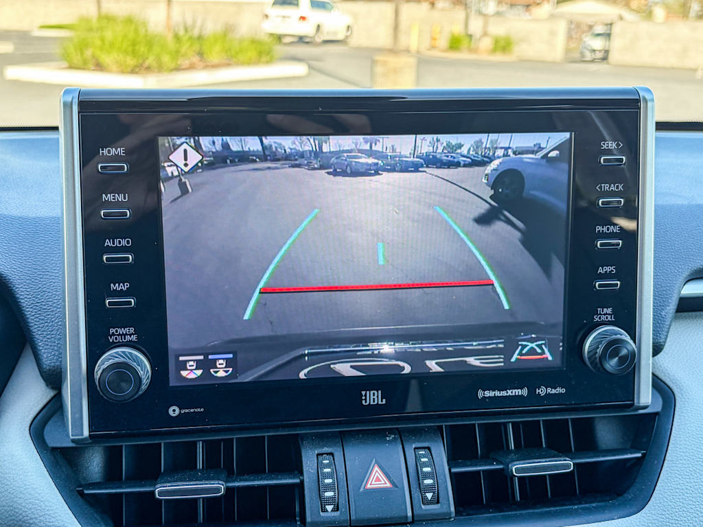 Thumbnail: 2022 Toyota RAV4 - 26