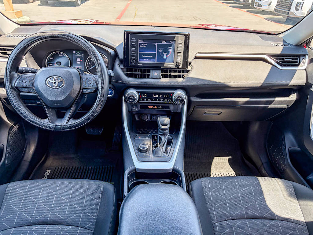 Thumbnail: 2020 Toyota RAV4 - 2