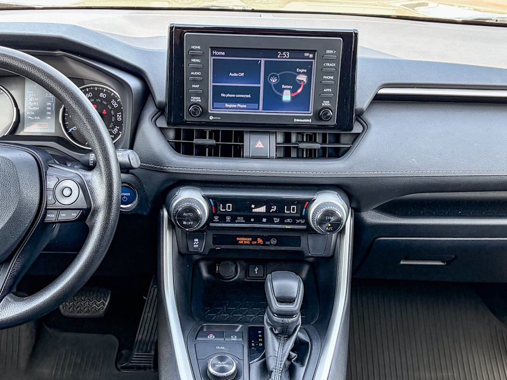 Thumbnail: 2021 Toyota RAV4 - 8