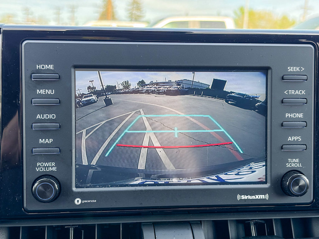 Thumbnail: 2021 Toyota RAV4 - 26