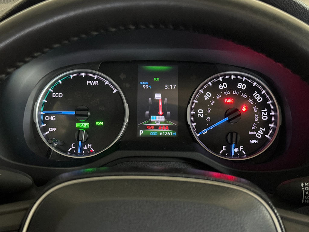 Thumbnail: 2021 Toyota RAV4 - 16