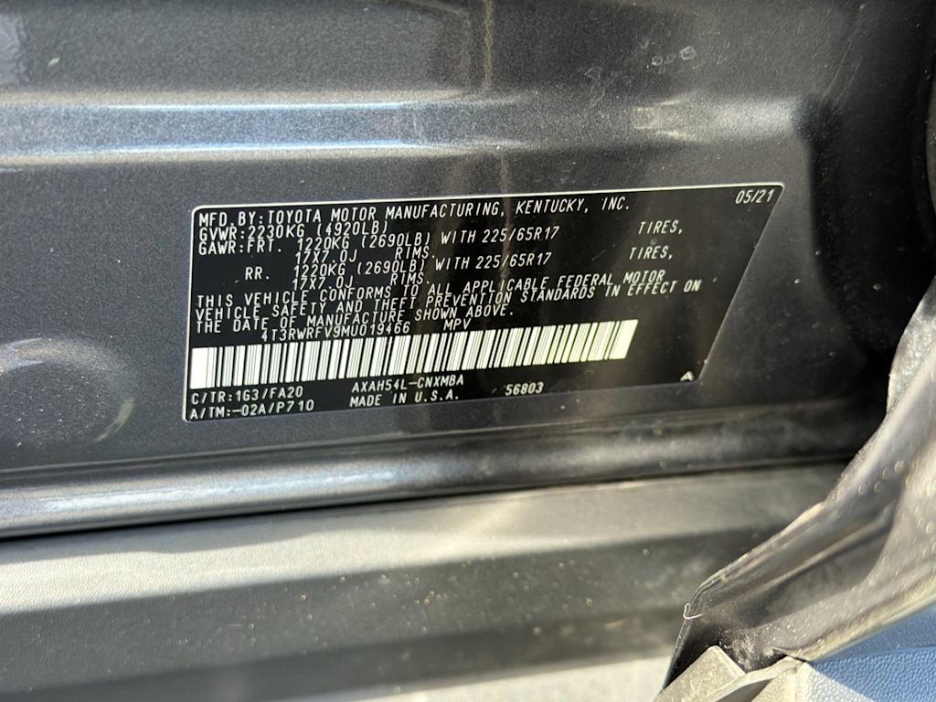 Thumbnail: 2021 Toyota RAV4 - 18
