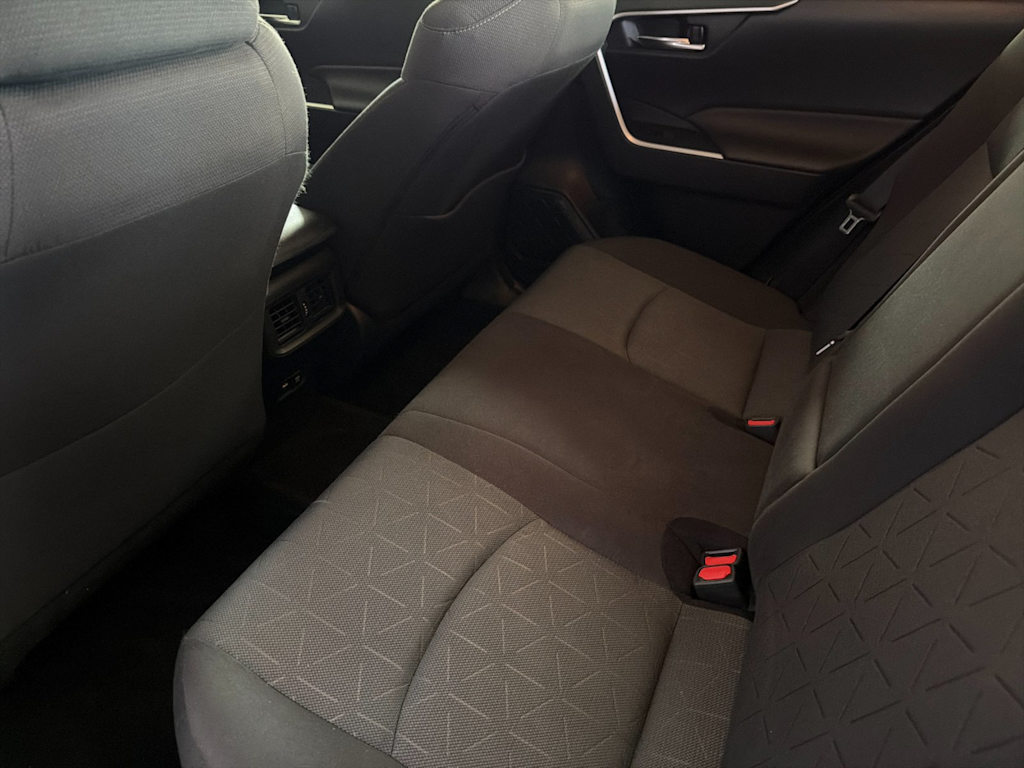 Thumbnail: 2021 Toyota RAV4 - 11