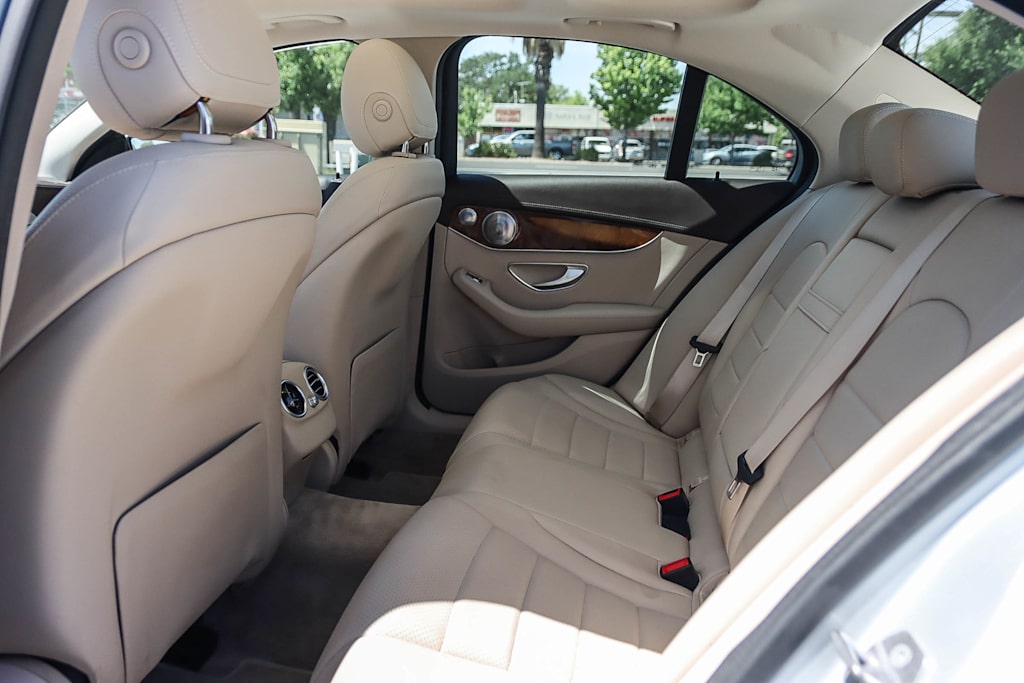 2017 Mercedes-Benz C-Class C 300 11