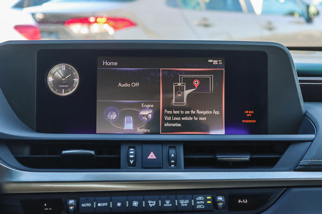 Thumbnail: 2019 Lexus ES - 23