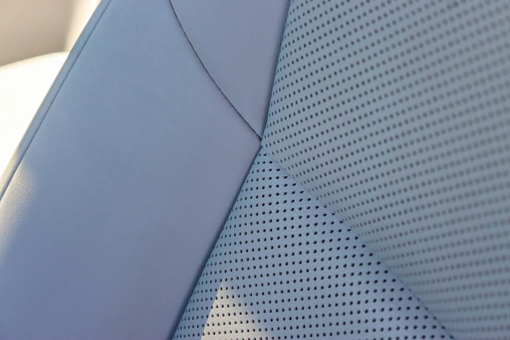 Thumbnail: 2018 Lexus ES - 27