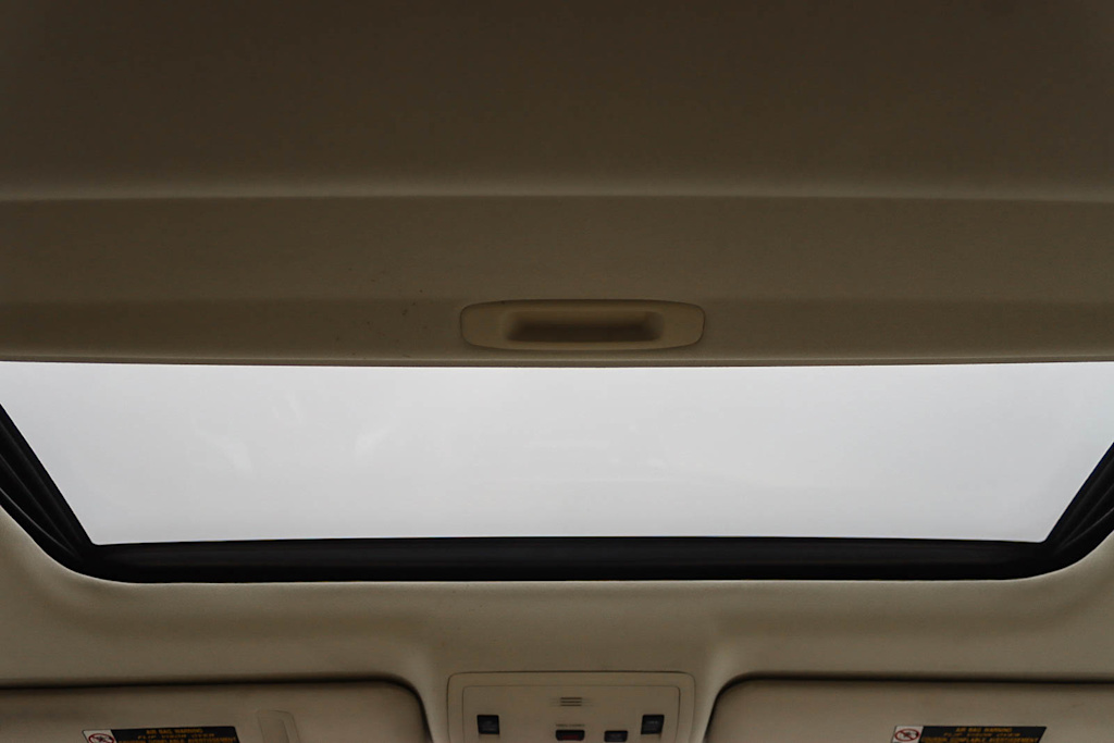 Thumbnail: 2016 Lexus ES - 23