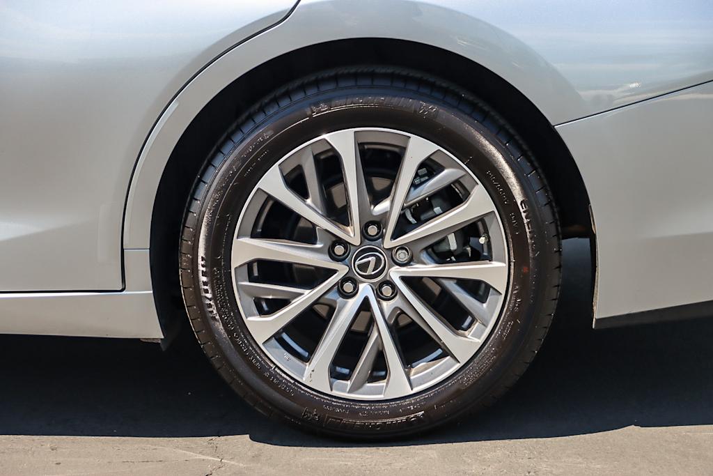 2024 Lexus ES 350 19