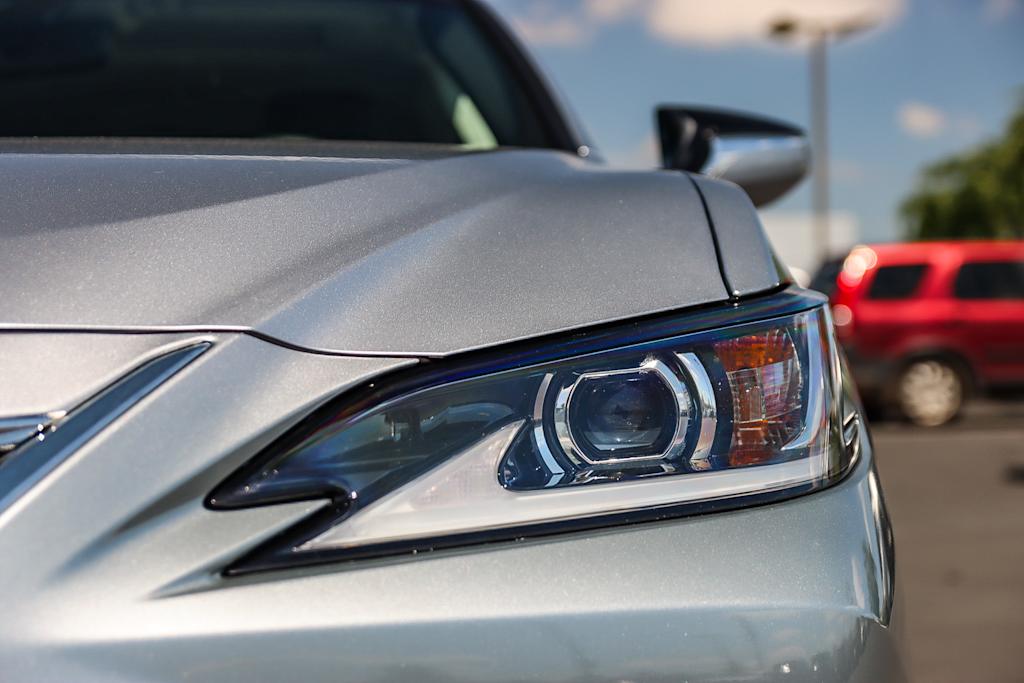 2024 Lexus ES 350 17