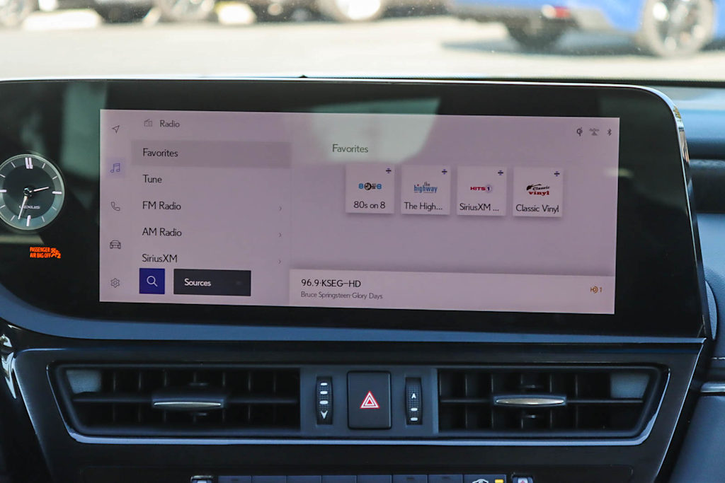 Thumbnail: 2024 Lexus ES - 22