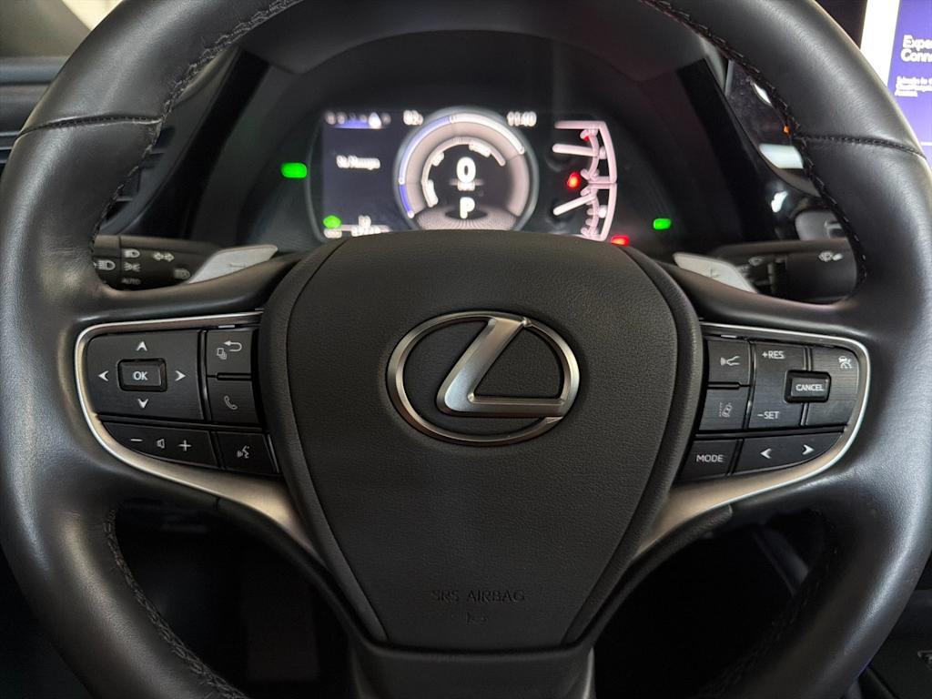 Thumbnail: 2025 Lexus ES - 28