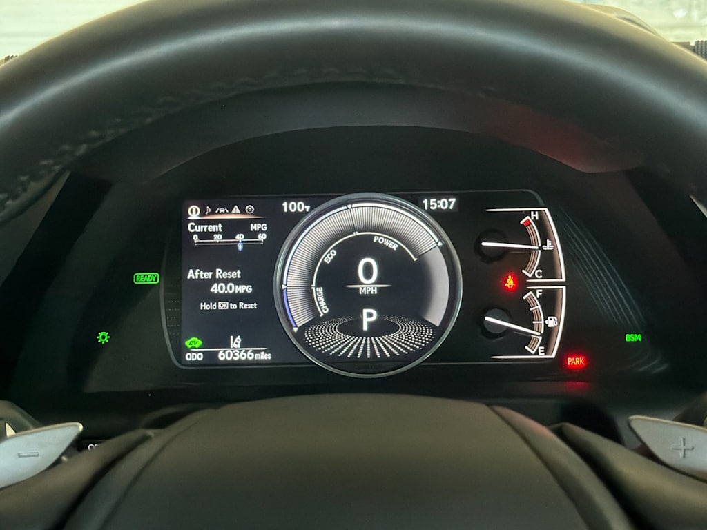 Thumbnail: 2022 Lexus ES - 15