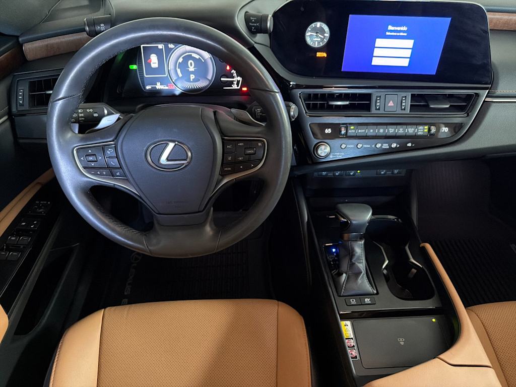 Thumbnail: 2024 Lexus ES - 9